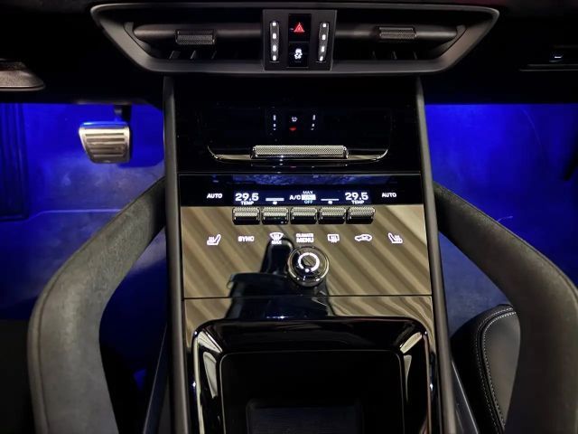 Porsche Cayenne E-Hybrid Turbo