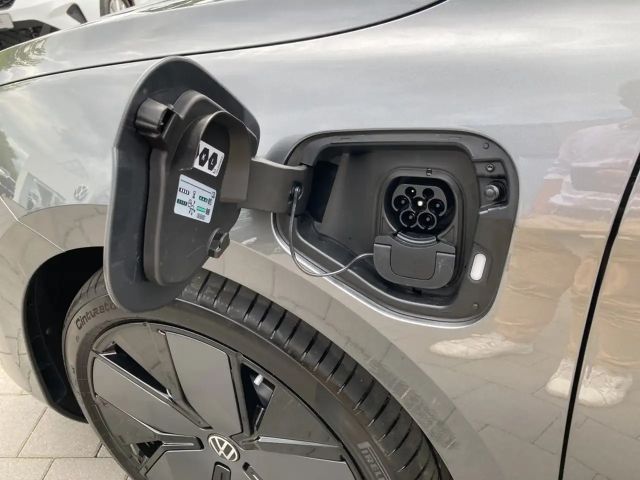 Volkswagen Passat R-Line eHybrid