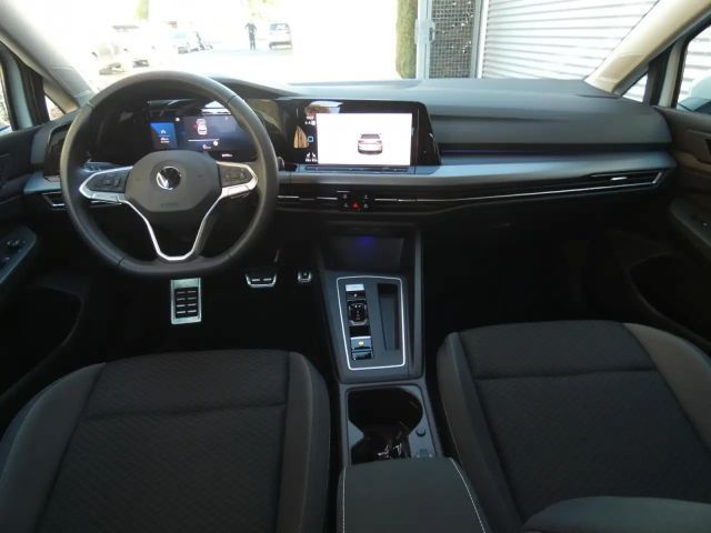 Volkswagen Golf 1.5 eTSI DSG Golf VIII