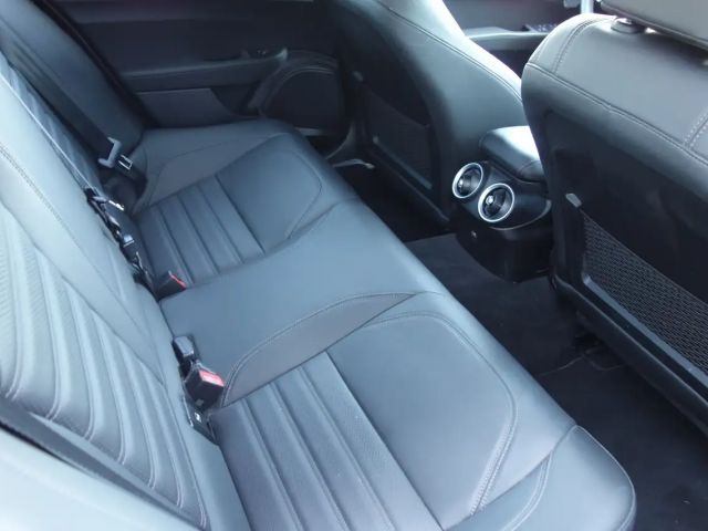 Alfa Romeo Giulia Q4 Veloce