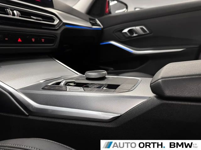 BMW 330 330i Touring xDrive