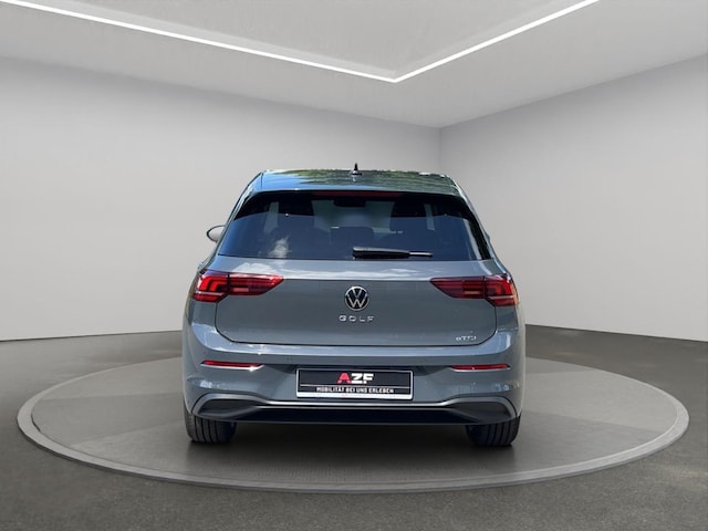 Volkswagen Golf DSG Life