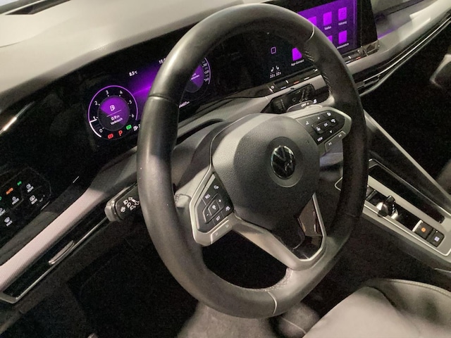 Volkswagen Golf 2.0 TDI DSG Style