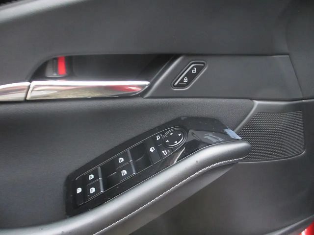 Mazda CX-30 /G140/Centre-Line