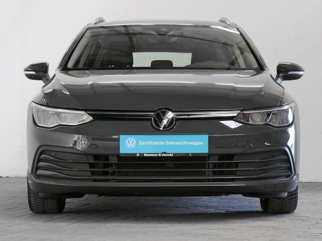 Volkswagen Golf Life Variant