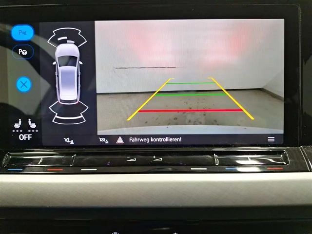 Volkswagen Golf 1.5 TSI Life