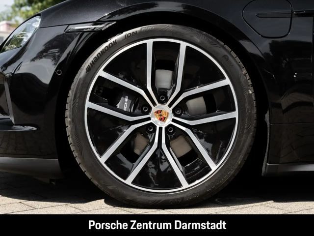 Porsche Taycan BOSE Luftfederung Panorama InnoDrive LED