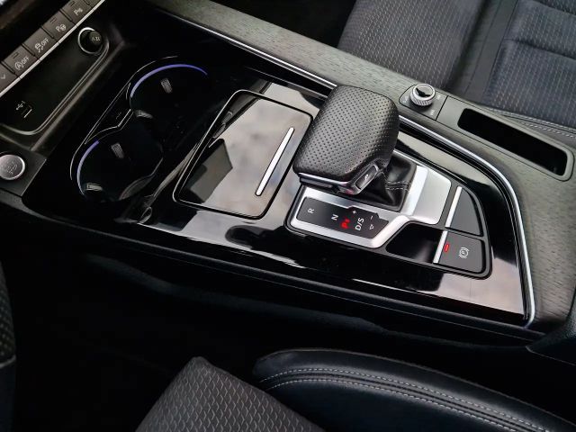 Audi A4 S-Line S-Tronic