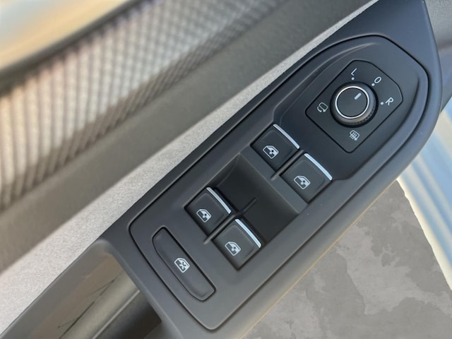 Volkswagen Golf 2.0 TSI DSG