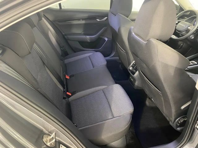 Skoda Octavia 1.5 TSI Selection