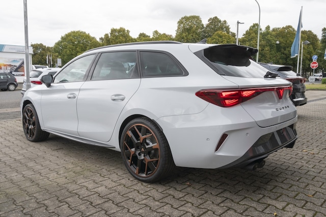 Cupra Leon 2.0 TSI DSG Sportstourer VZ
