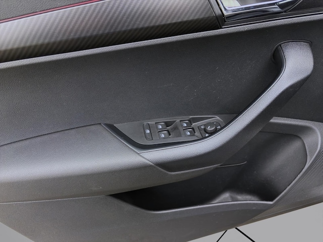 Skoda Karoq 2.0 TSI 4x4 Sportline