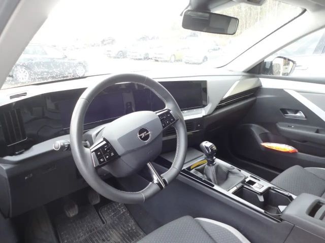 Opel Astra 1.2 Turbo Enjoy Turbo