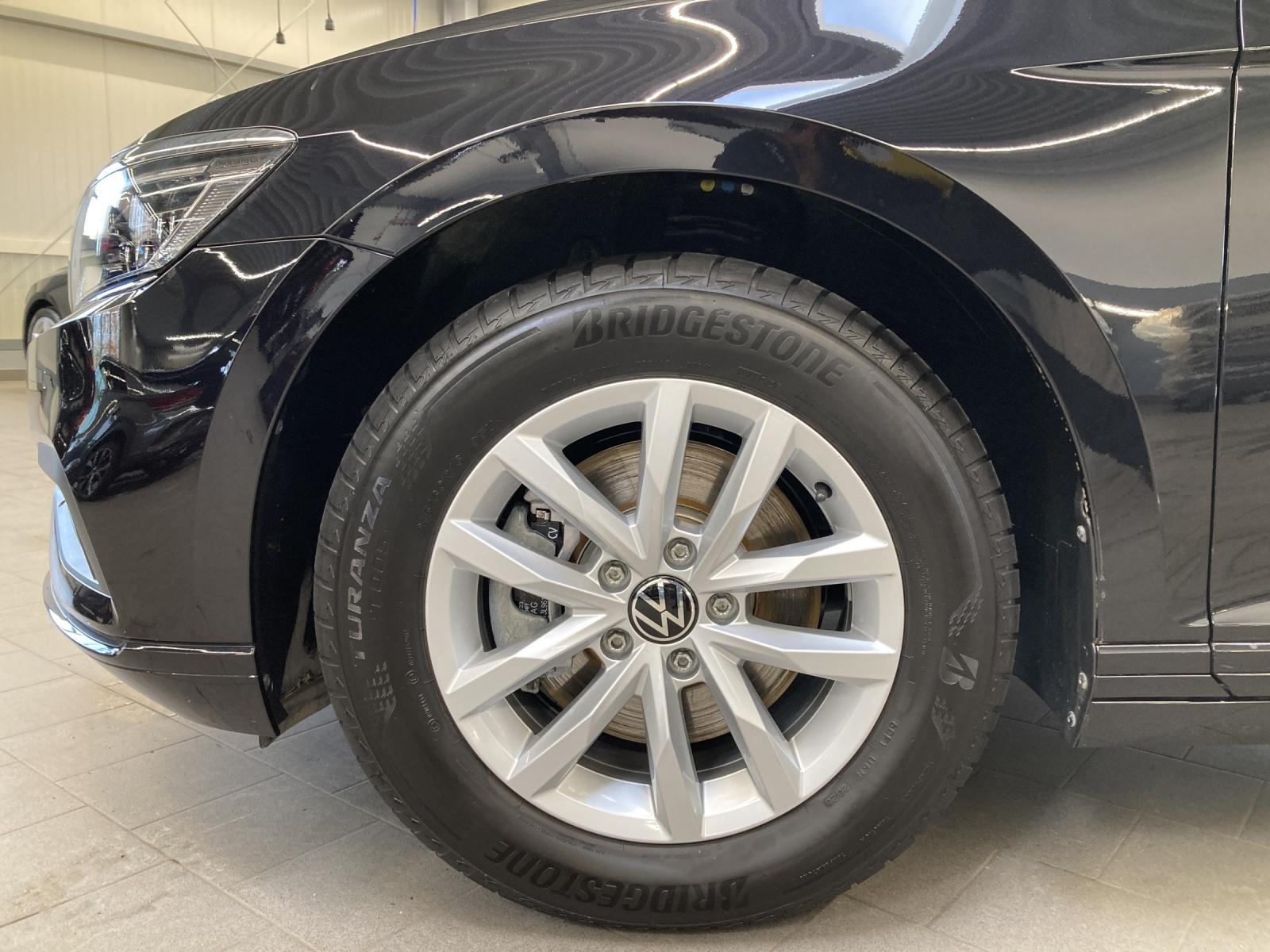 Volkswagen Passat Business DSG IQ.Drive Variant