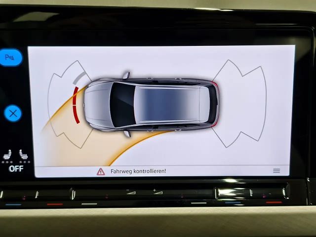 Volkswagen Golf DSG Life Variant