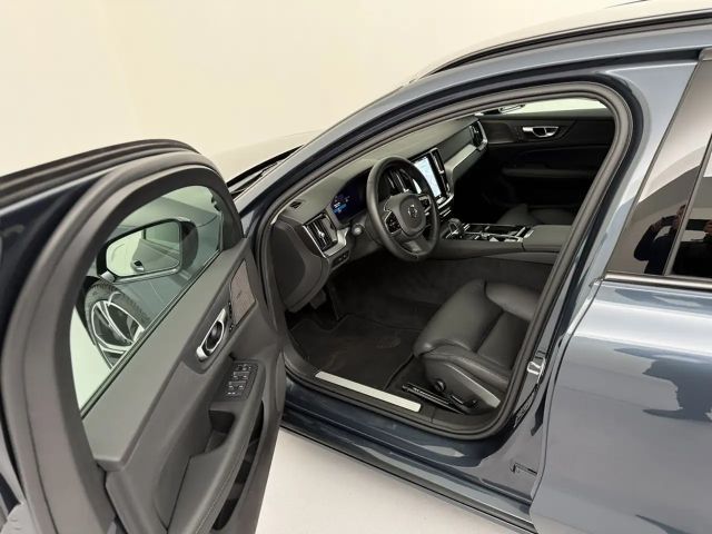 Volvo V60 AWD Dark Hybrid Recharge T6