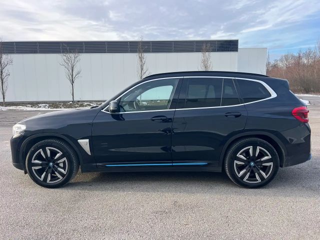 BMW iX3 Inspiring iX3