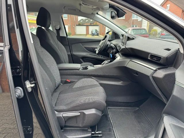Peugeot 3008 Active Pack