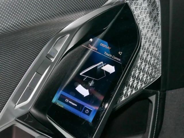 BMW 750 M-Sport Sedan