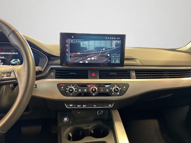 Audi A4 40 TFSI Avant S-Tronic