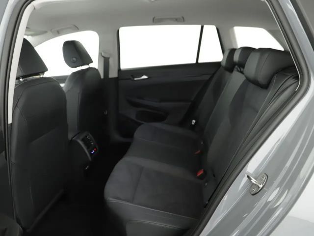 Volkswagen Golf Business DSG Variant