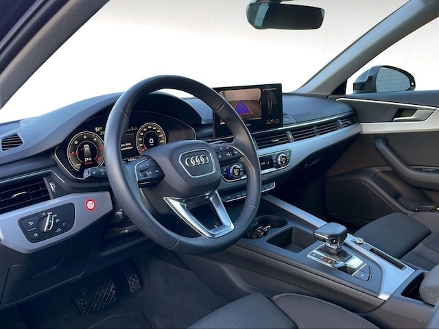 Audi A4 40 TDI Avant S-Line S-Tronic