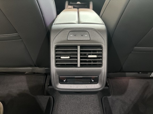 Volkswagen Passat 2.0 TDI DSG Elegance Elegance