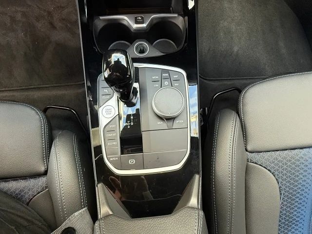 BMW 118 118i M-Sport Sedan