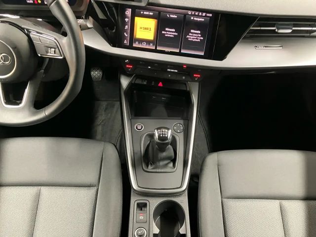 Audi A3 30 TFSI Sedan