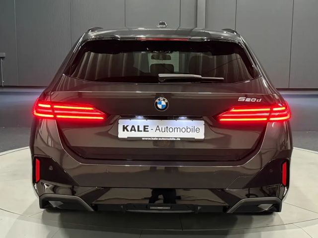 BMW 520 520d M-Sport Touring