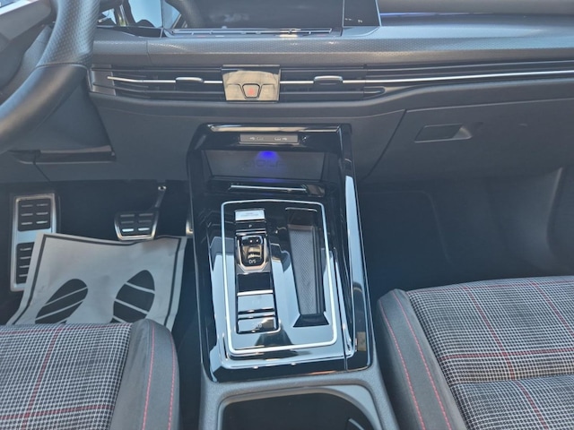 Volkswagen Golf 2.0 TSI DSG GTI Golf VIII Style