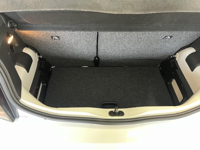 Volkswagen up! Move Move up!