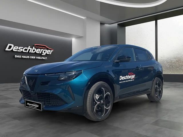 Alfa Romeo Junior Ibrida