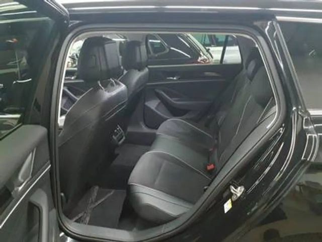 Volkswagen Passat 2.0 TDI Business DSG Variant