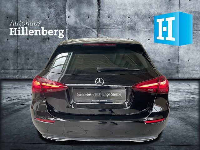 Mercedes-Benz A 200 Progressive