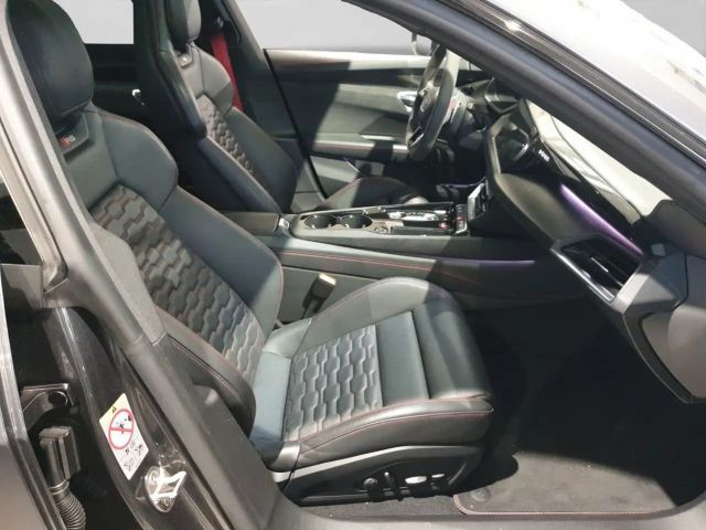 Audi RS e-tron GT LASER CARBON ASS.PKT.+