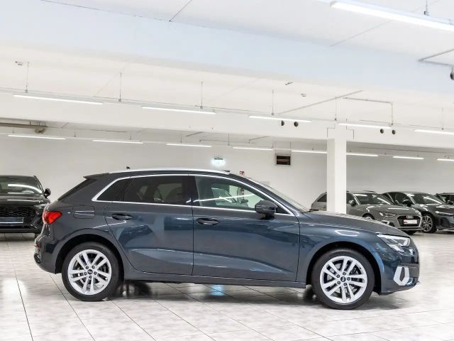 Audi A3 40 TFSI Hybride Sedan