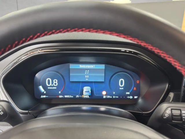 Ford Focus EcoBoost ST Line