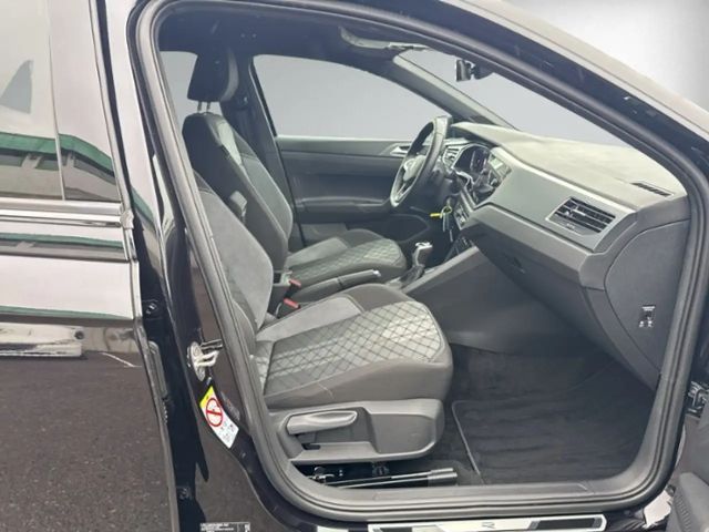 Volkswagen Polo 1.0 TSI DSG R-Line
