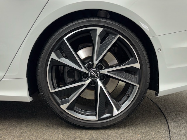 Audi S6 Avant Quattro