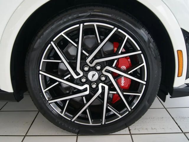 Ford Mustang Mach-E AWD GT