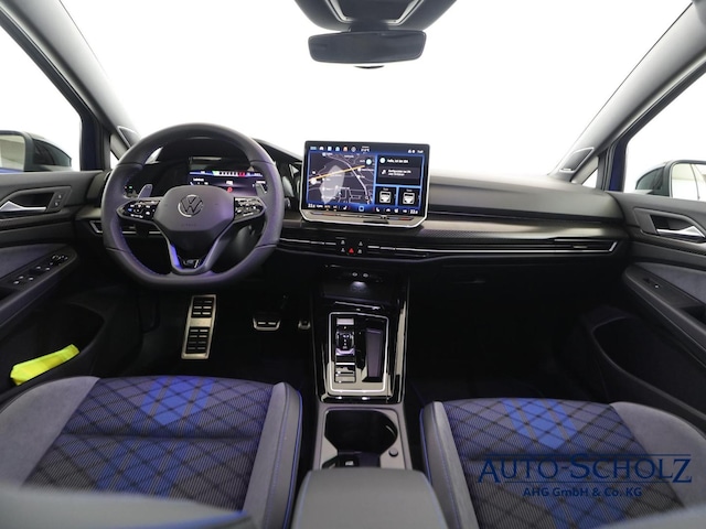 Volkswagen Golf 2.0 TSI 4Motion DSG Golf VIII