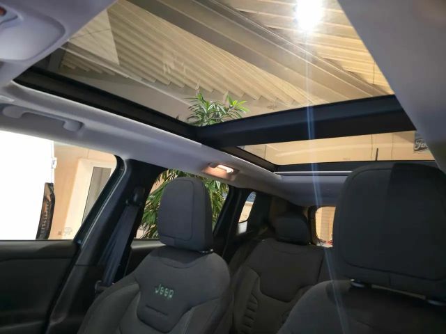 Jeep Renegade 1.5 M-Air