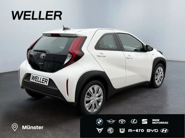 Toyota Aygo X Hatchback Play X-play