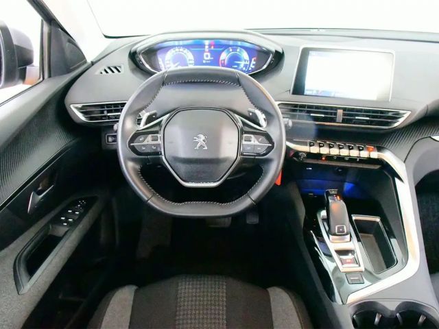 Peugeot 5008 Active Pack BlueHDi EAT8