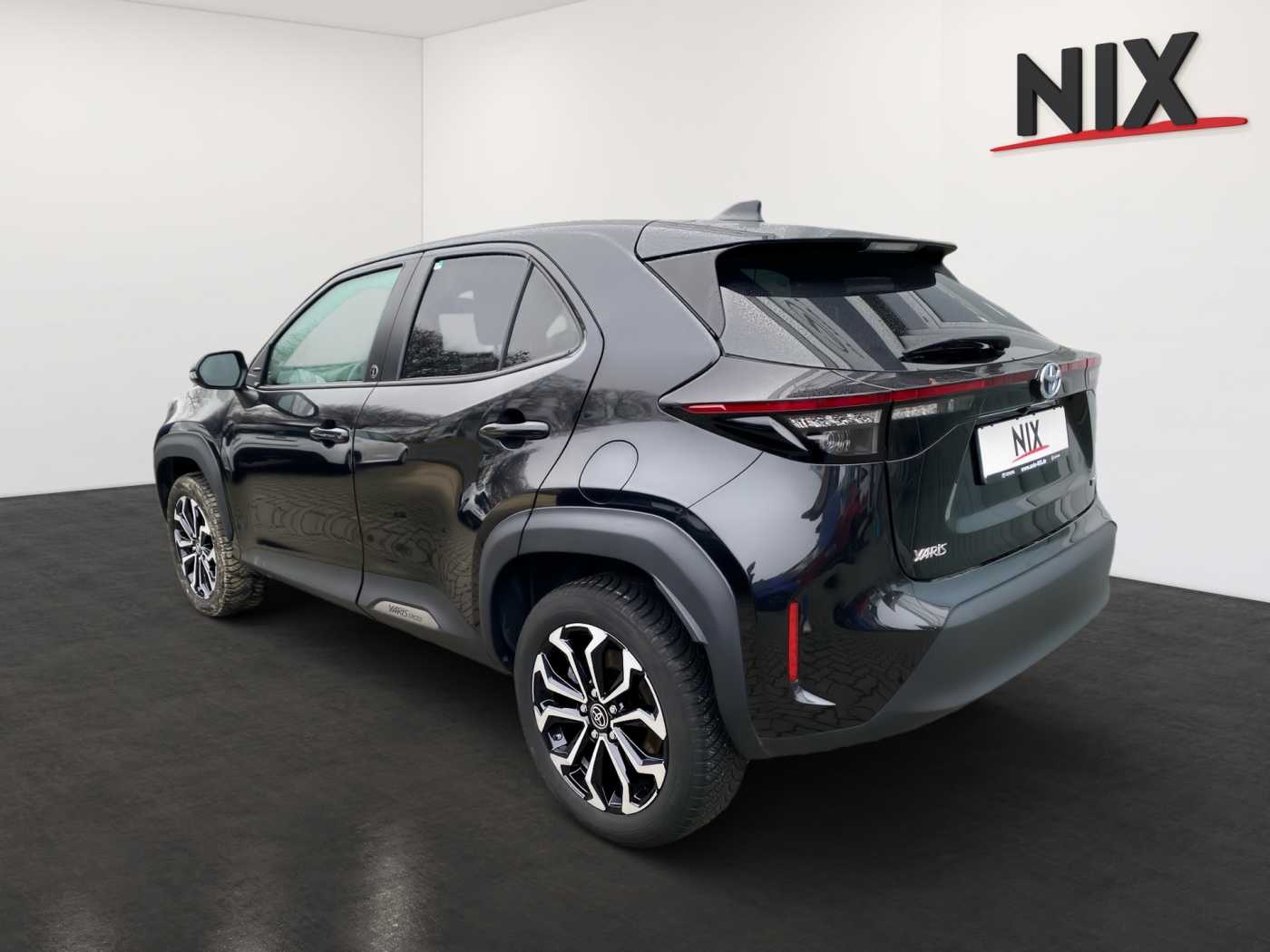 Toyota Yaris Cross 5-deurs Team D