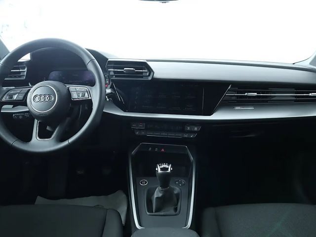 Audi A3 35 TFSI Sedan