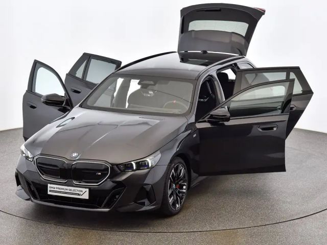 BMW i5 M60 xDrive