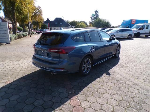 Ford Focus ST Line Wagon