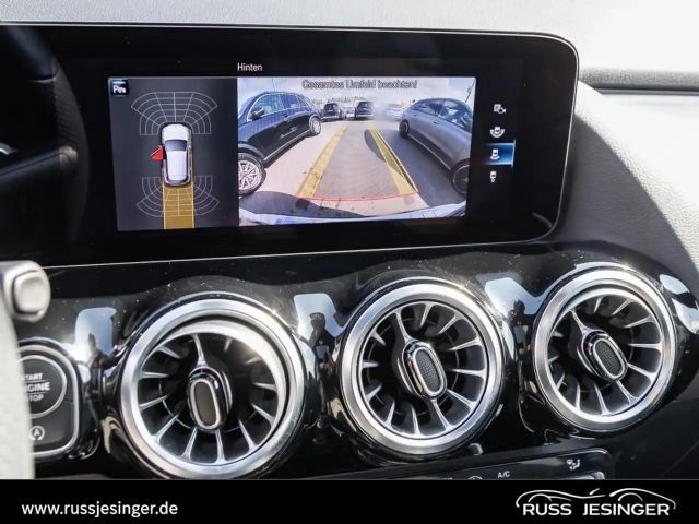 Mercedes-Benz GLA 200 4MATIC AMG Line